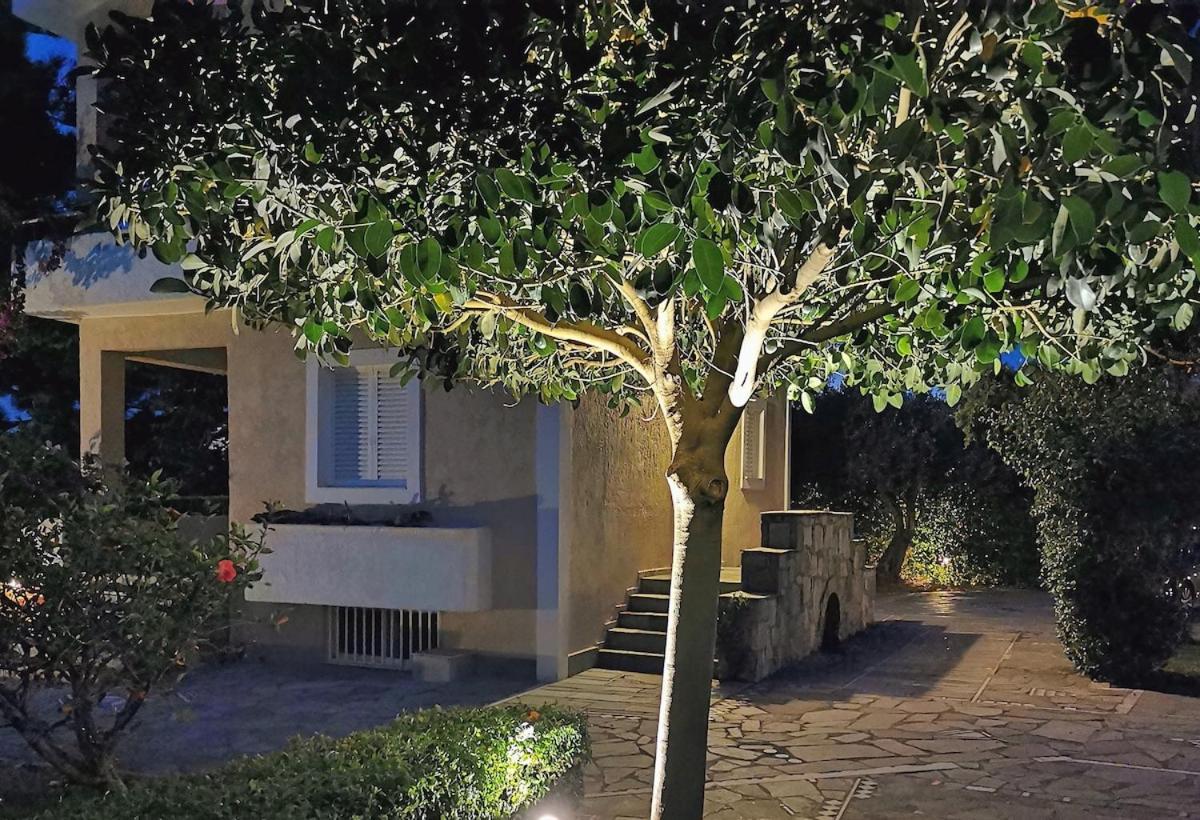 Messinian Blue Seaside Villa Каламата Екстериор снимка