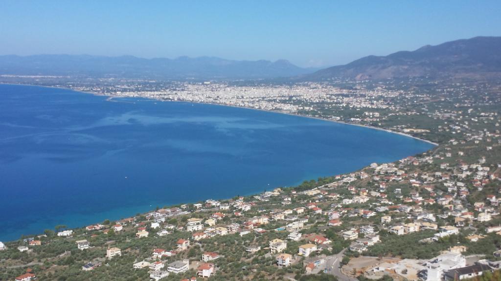 Messinian Blue Seaside Villa Каламата Екстериор снимка