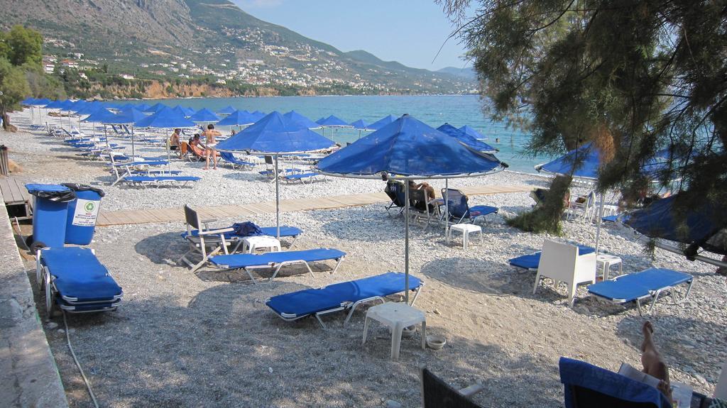 Messinian Blue Seaside Villa Каламата Екстериор снимка